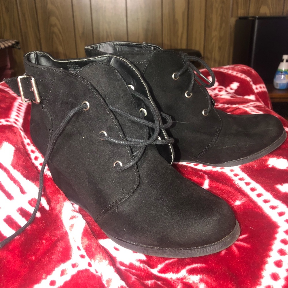 Black suede wedge booties from kohl’s